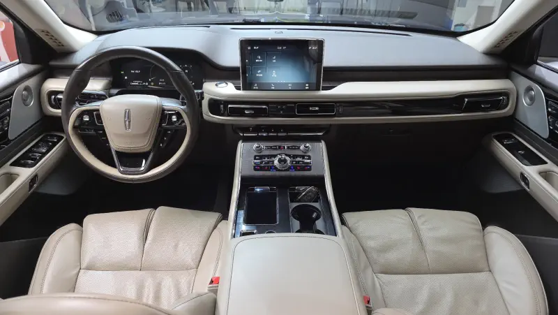 Lincoln Aviator