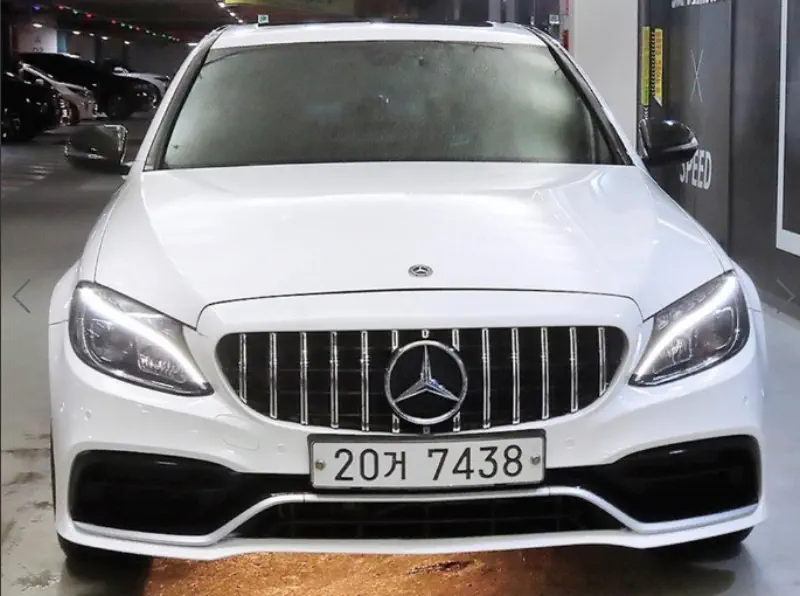 Mercedes-Benz C-Class