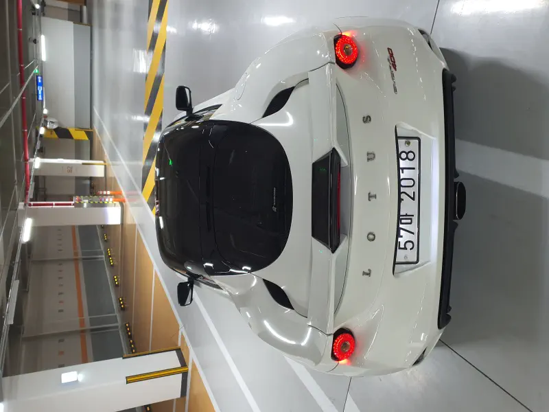 Lotus Evora