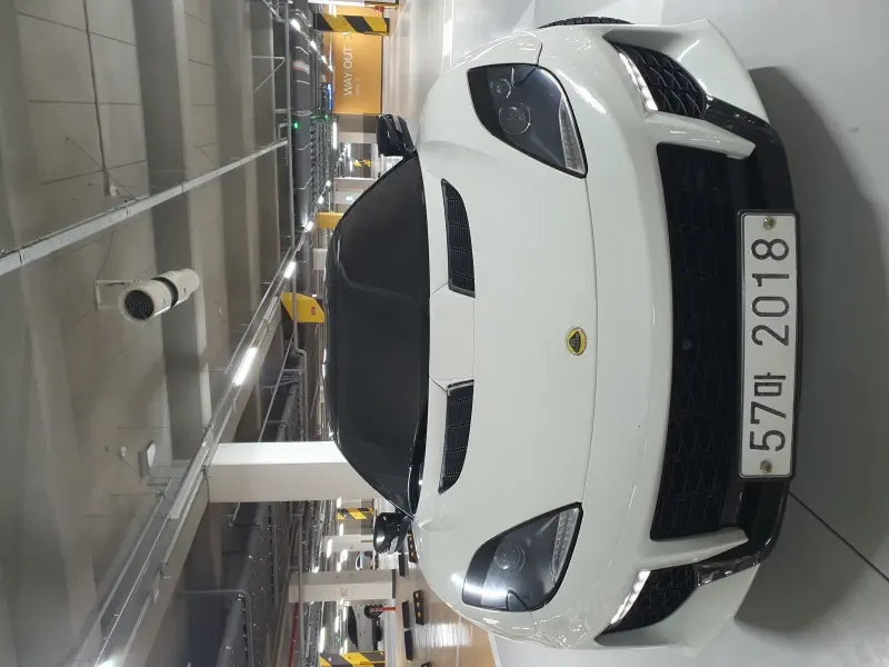 Lotus Evora