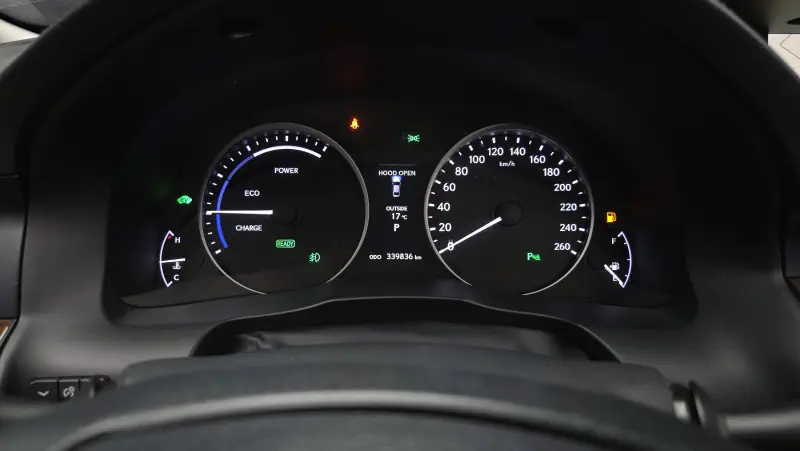 Lexus ES300h
