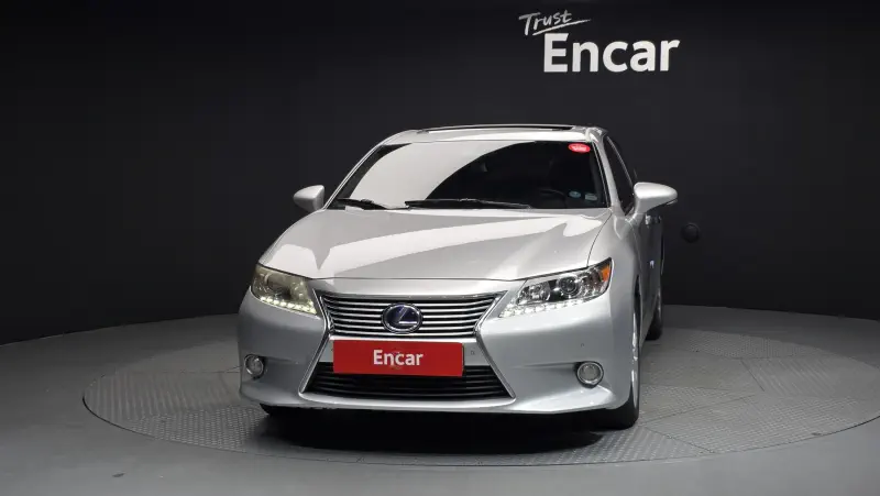 Lexus ES300h