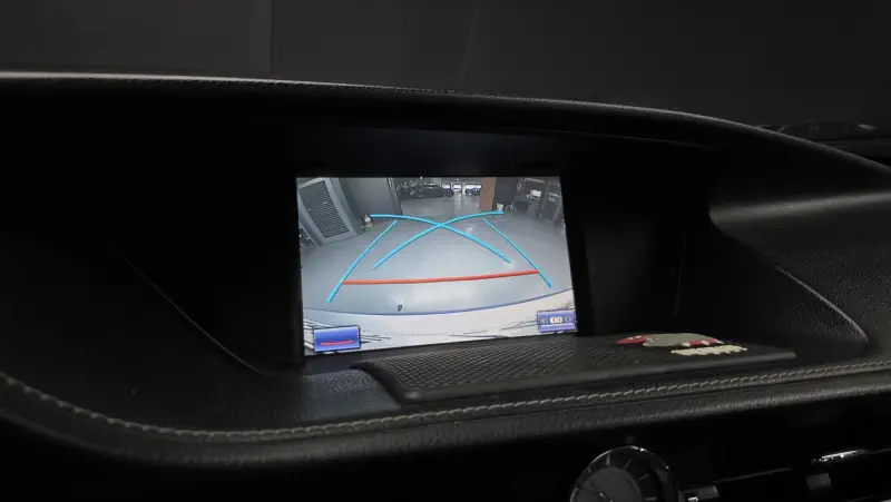 Lexus ES300h
