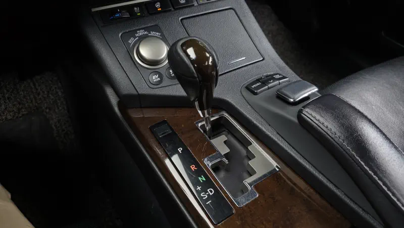 Lexus ES300h
