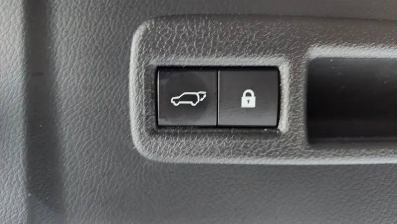 Lexus NX300h