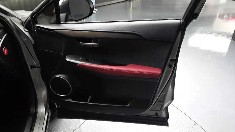 Lexus NX300h