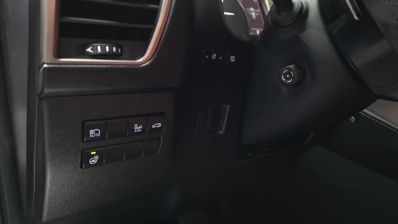 Lexus NX300h