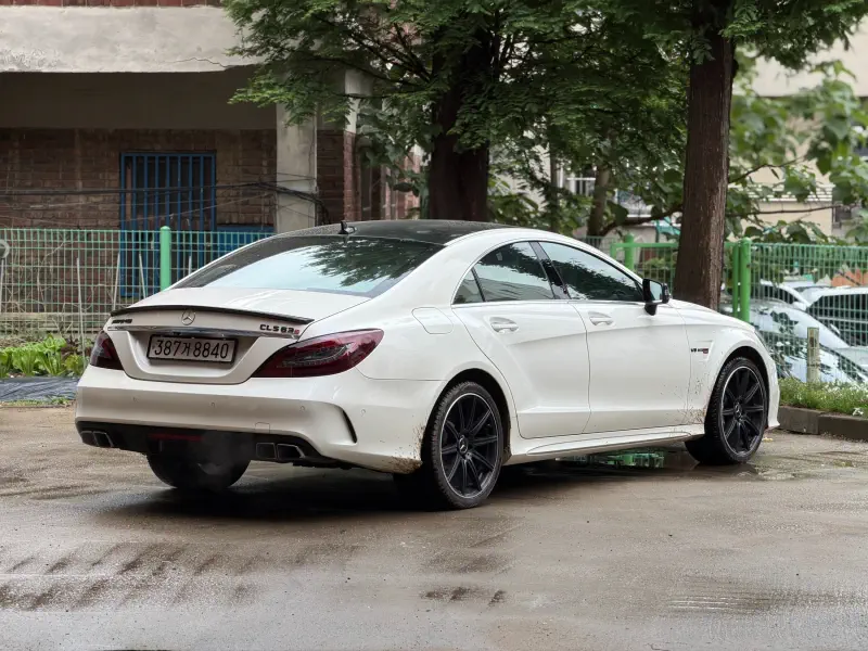 Mercedes-Benz CLS-Class