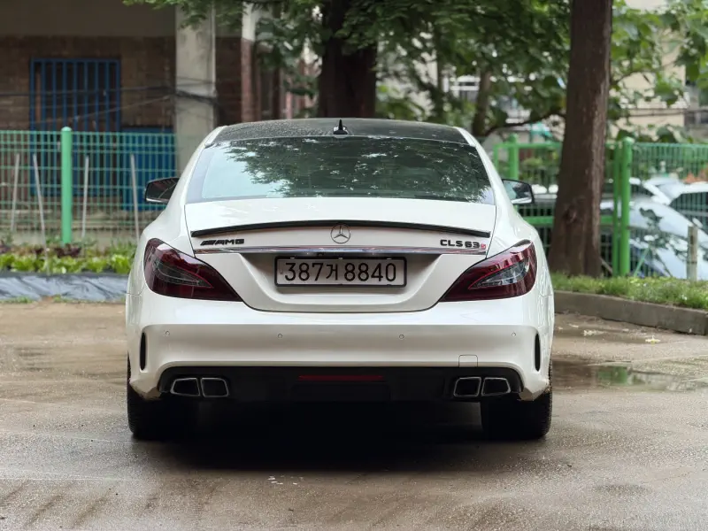 Mercedes-Benz CLS-Class