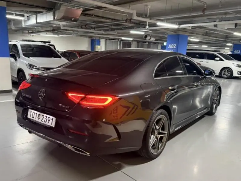 Mercedes-Benz CLS-Class
