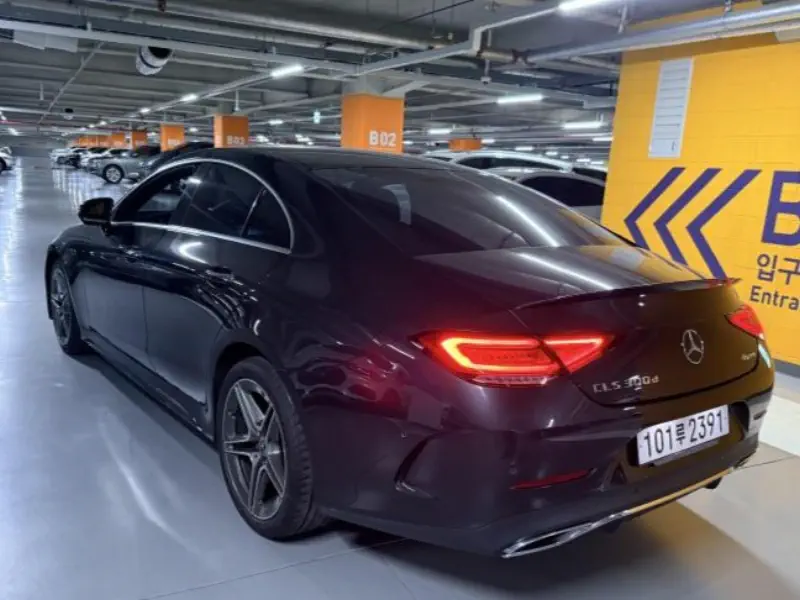 Mercedes-Benz CLS-Class