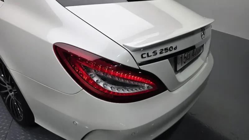 Mercedes-Benz CLS-Class