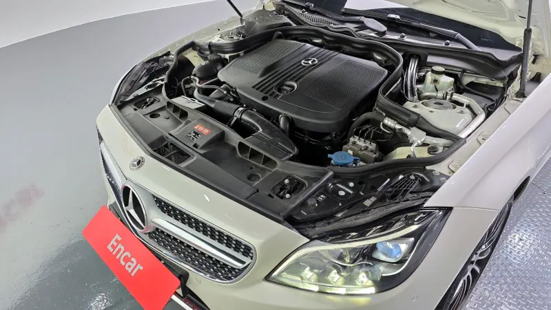 Mercedes-Benz CLS-Class