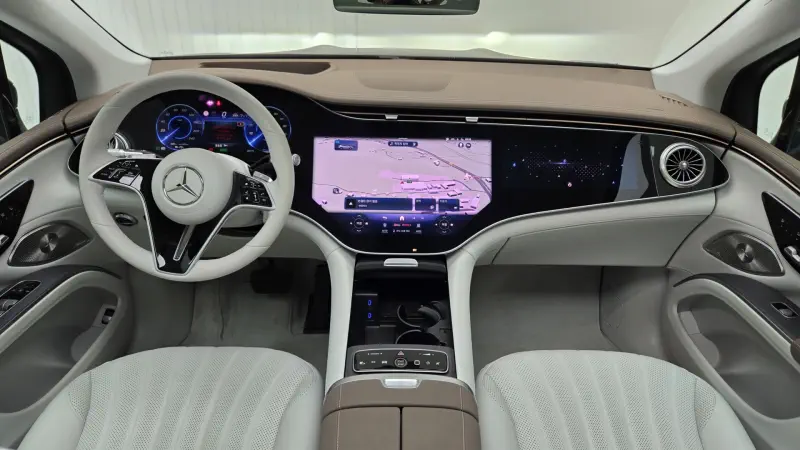 Mercedes-Benz EQS SUV