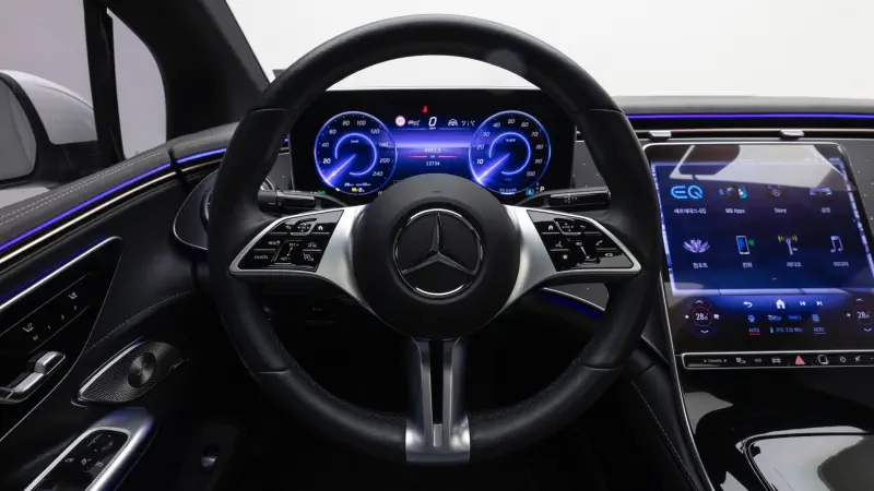 Mercedes-Benz EQE