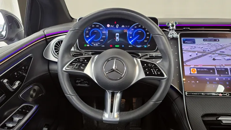 Mercedes-Benz EQE
