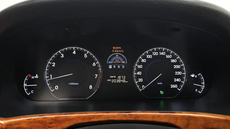 Hyundai Equus