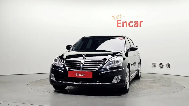 Hyundai Equus