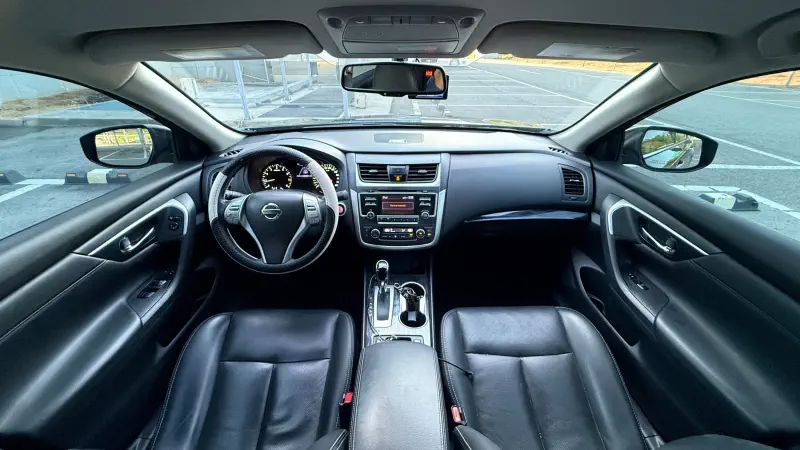 Nissan Altima