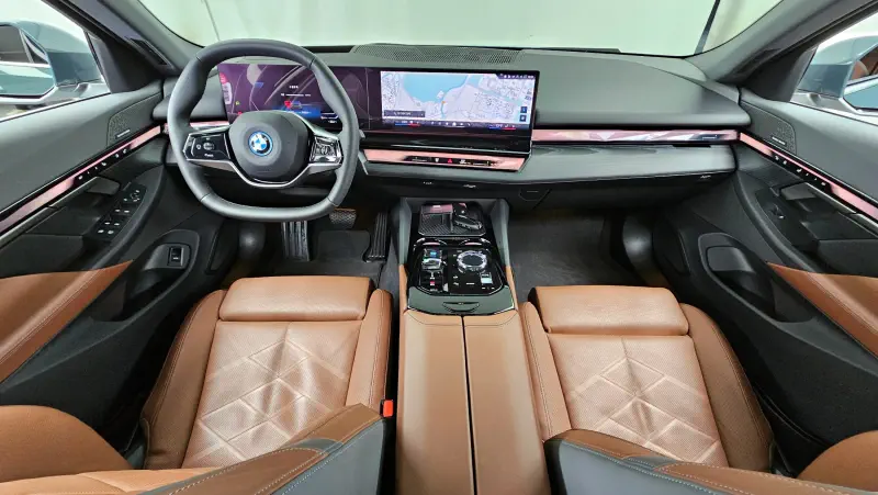 BMW i5