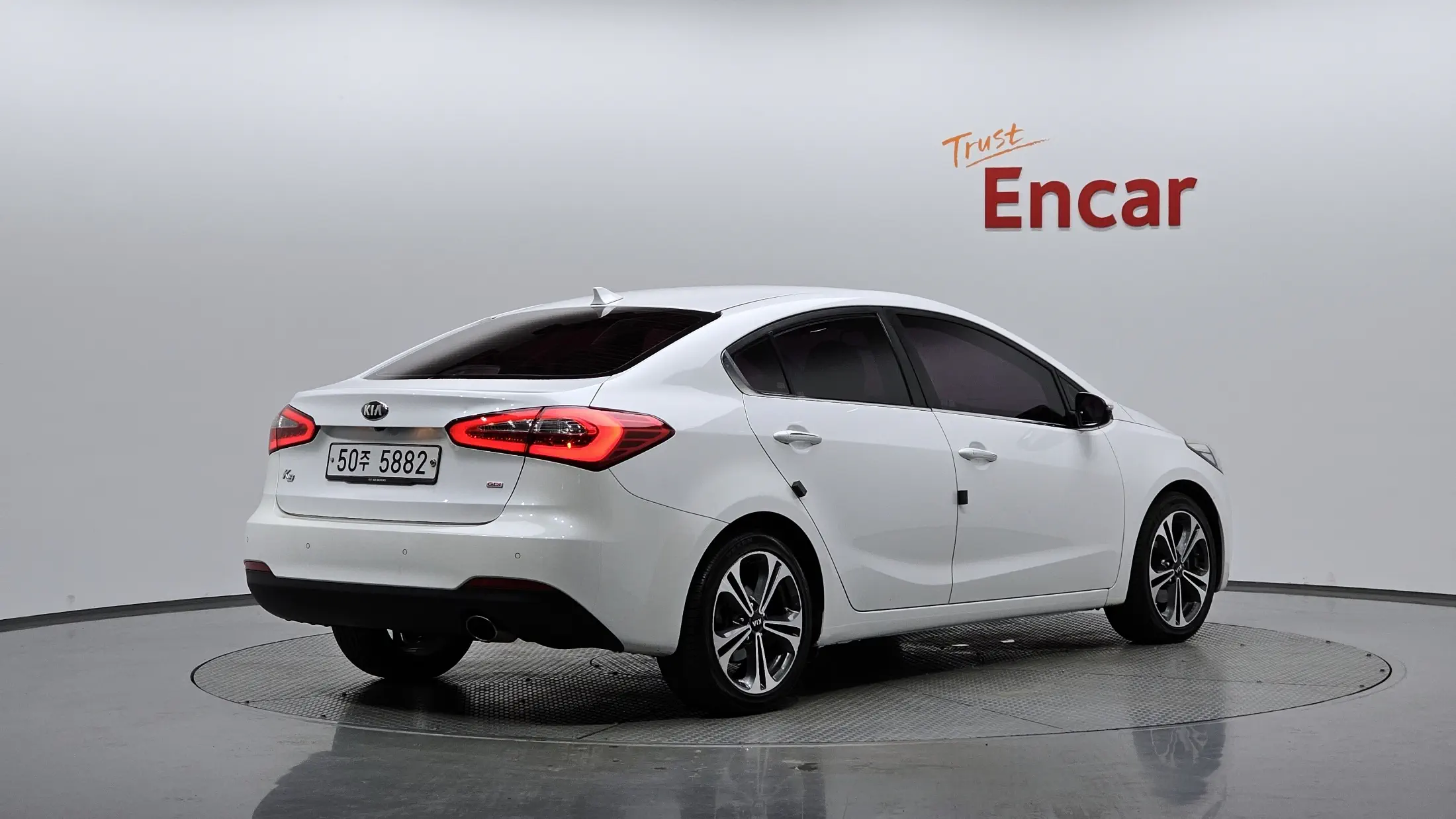 Kia K3 2013