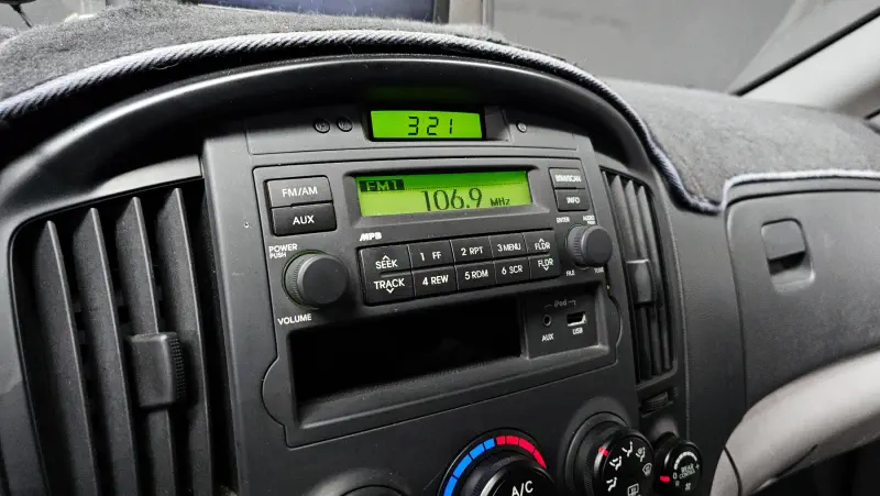 Hyundai Grand Starex