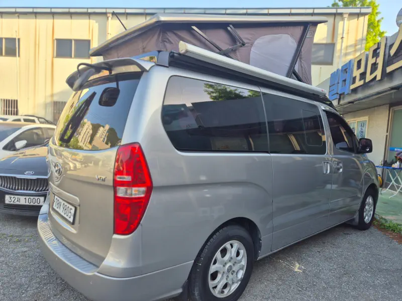 Hyundai Grand Starex