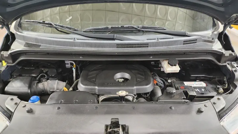 Hyundai Grand Starex