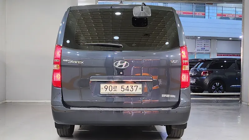 Hyundai Grand Starex