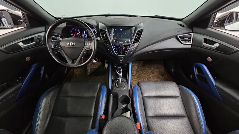 Hyundai Veloster