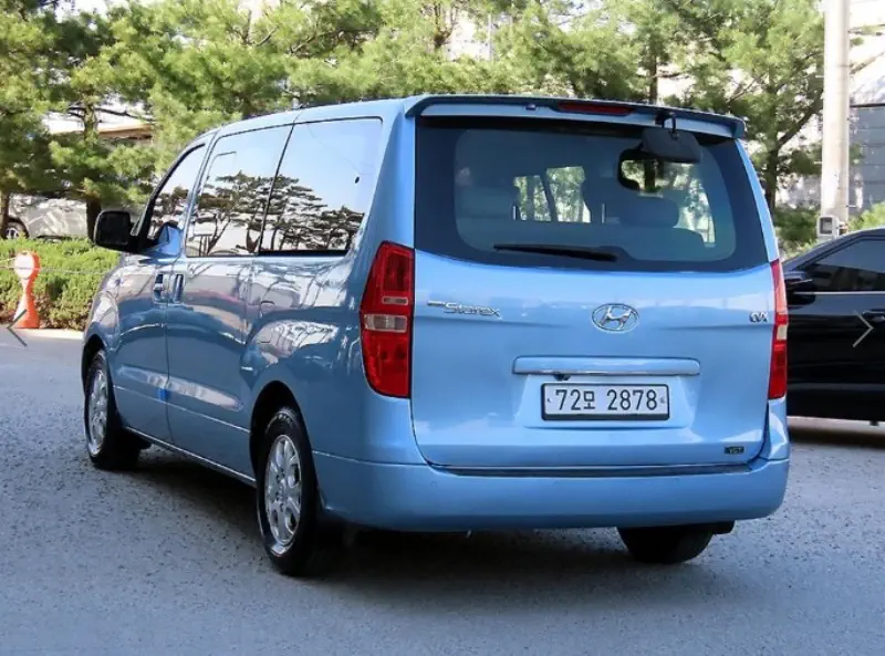 Hyundai Grand Starex