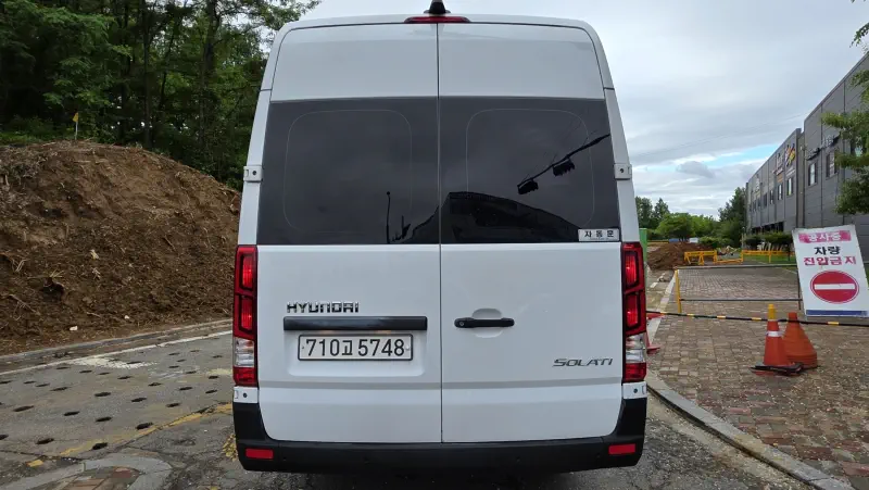 Hyundai H1