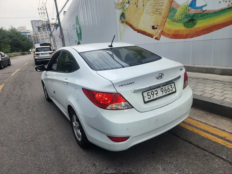 Hyundai Accent