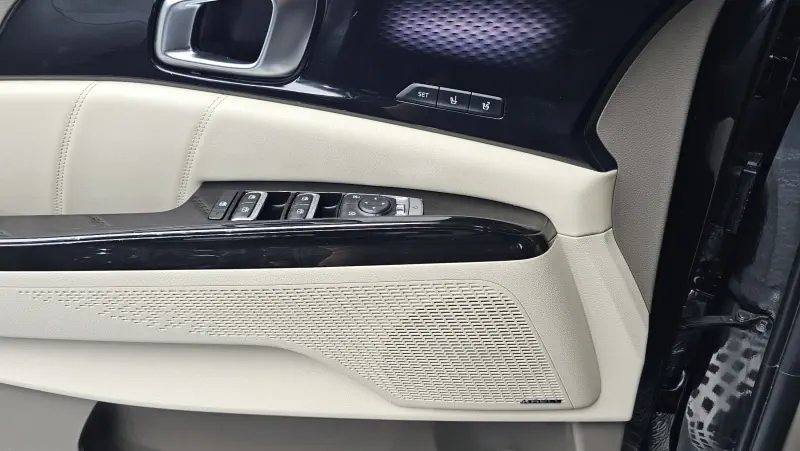 Купить Kia Carnival Daejeon из Кореи