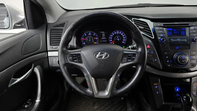 Hyundai I40