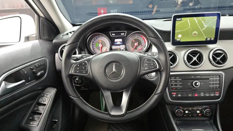 Mercedes-Benz GLA-Class
