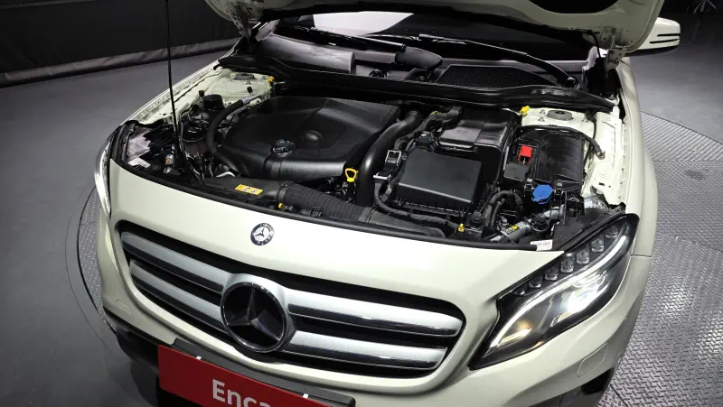 Mercedes-Benz GLA-Class