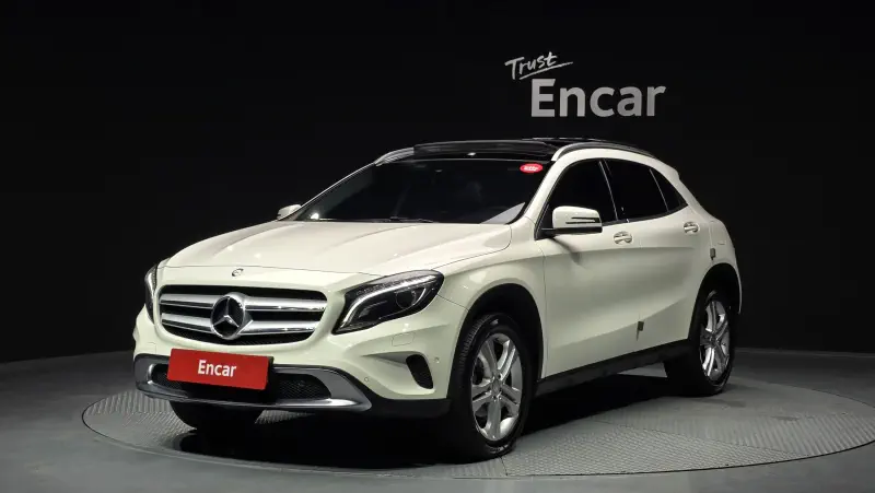 Mercedes-Benz GLA-Class