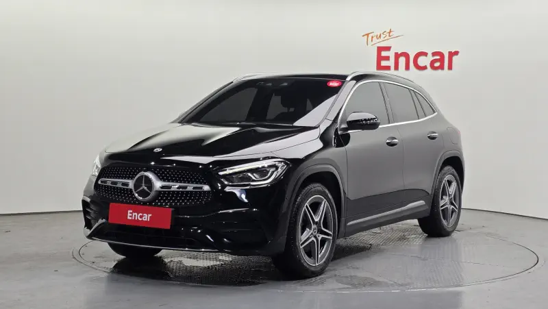 Mercedes-Benz GLA-Class