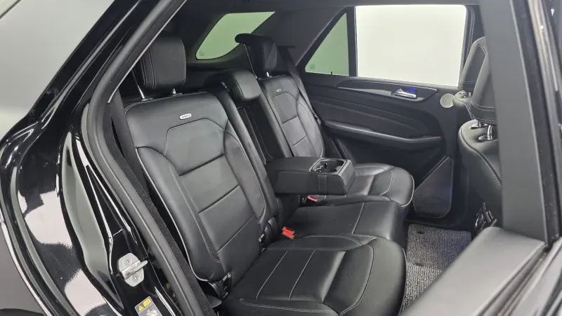 Mercedes-Benz M-class