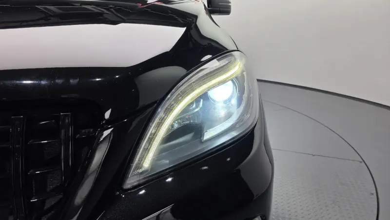 Mercedes-Benz M-class
