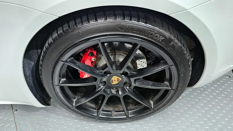 Porsche Cayman