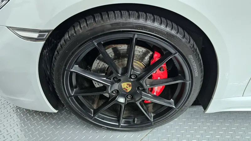 Porsche Cayman