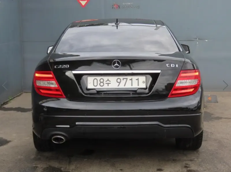 Mercedes-Benz C-Class