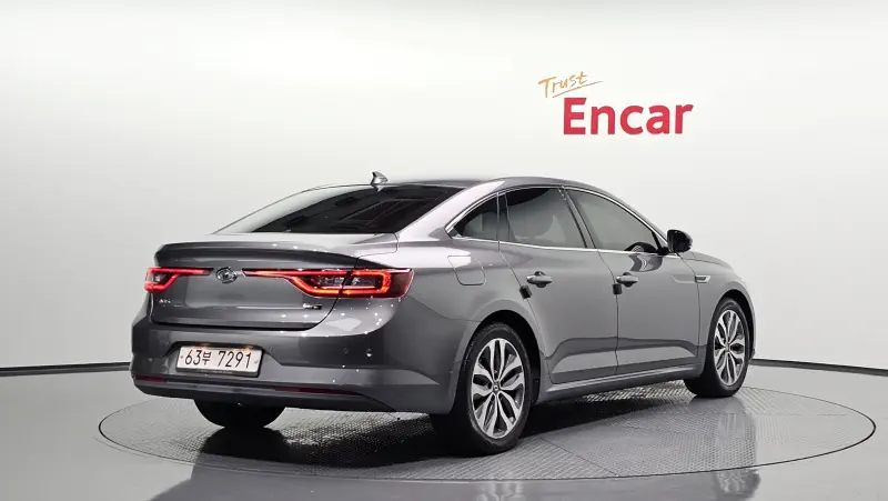 Renault Samsung SM6