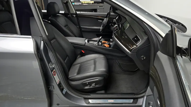 BMW 5-Series Gran Turismo