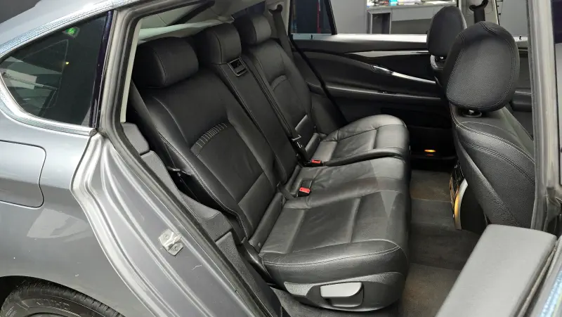 BMW 5-Series Gran Turismo