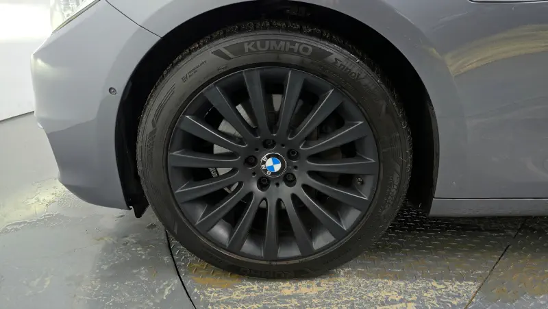 BMW 5-Series Gran Turismo