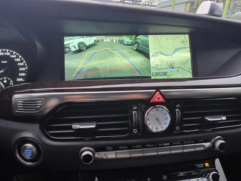 Genesis EQ900