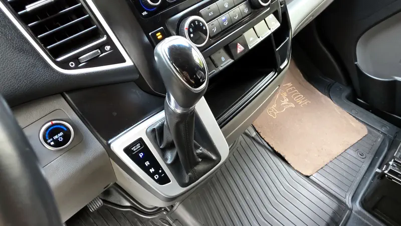 Hyundai H1